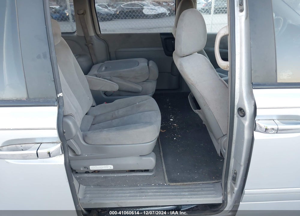 2007 HYUNDAI ENTOURAGE GLS/LIMITED/SE VIN: KNDMC233176042453