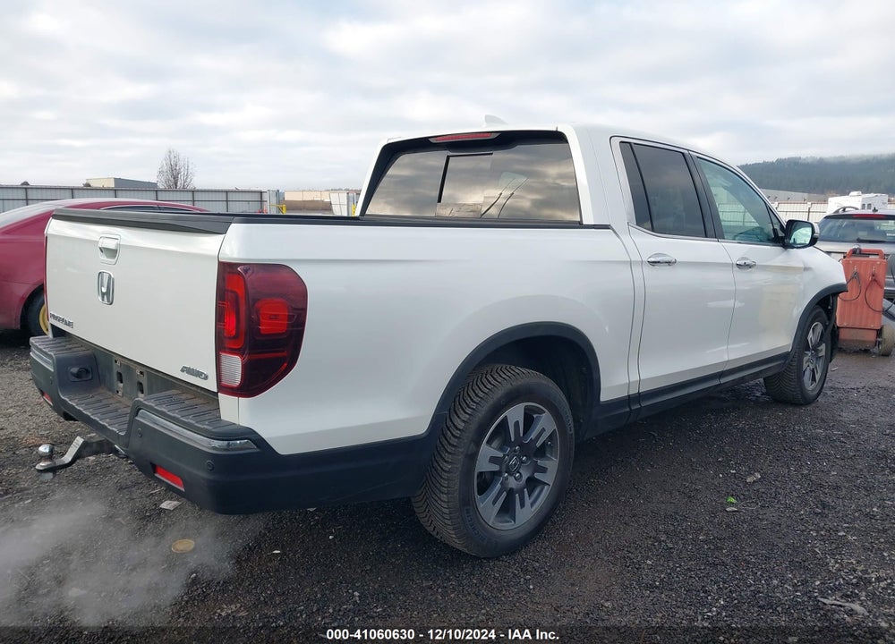 2019 HONDA RIDGELINE RTL-E VIN: 5FPYK3F75KB005564