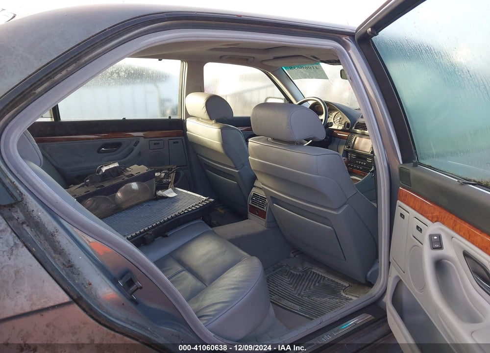 2001 BMW 740IL VIN: WBAGH83461DP33990