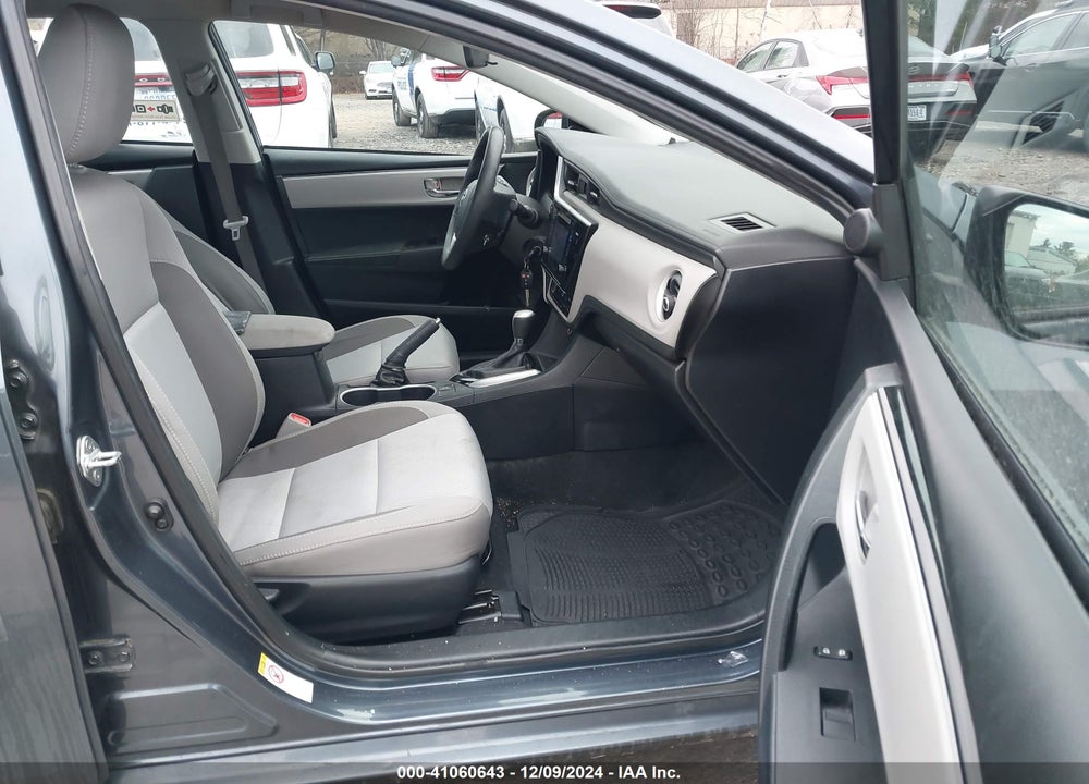 2017 TOYOTA COROLLA LE VIN: 2T1BURHE8HC830163