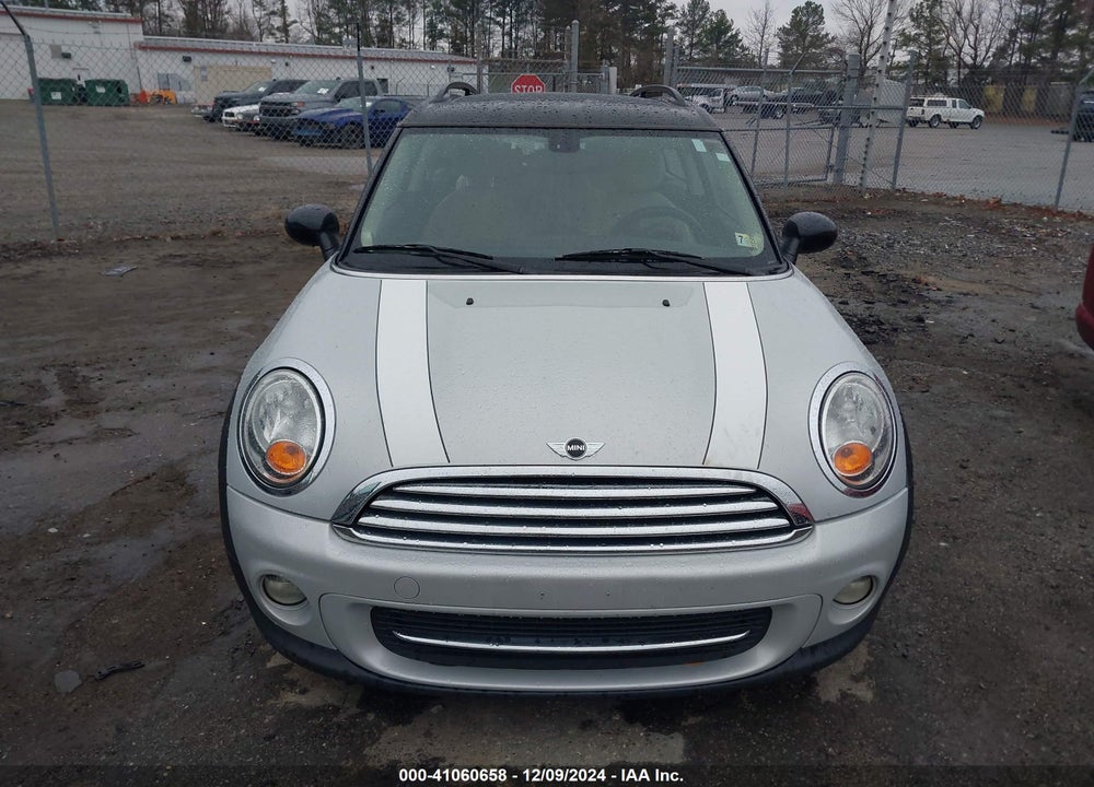 2012 MINI COOPER CLUBMAN VIN: WMWZF3C58CT189382