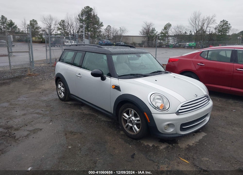 2012 MINI COOPER CLUBMAN VIN: WMWZF3C58CT189382