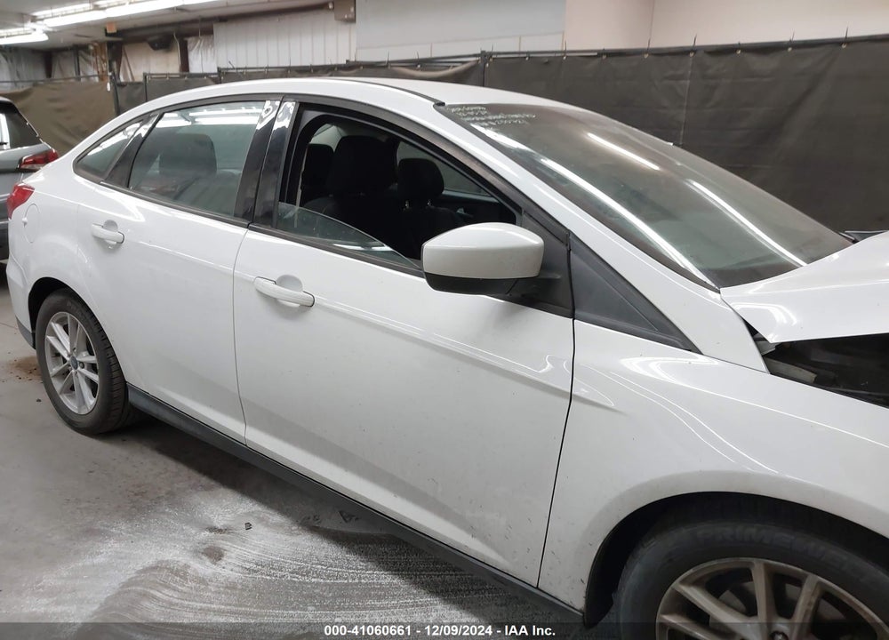 2018 FORD FOCUS SE VIN: 1FADP3F25JL250721