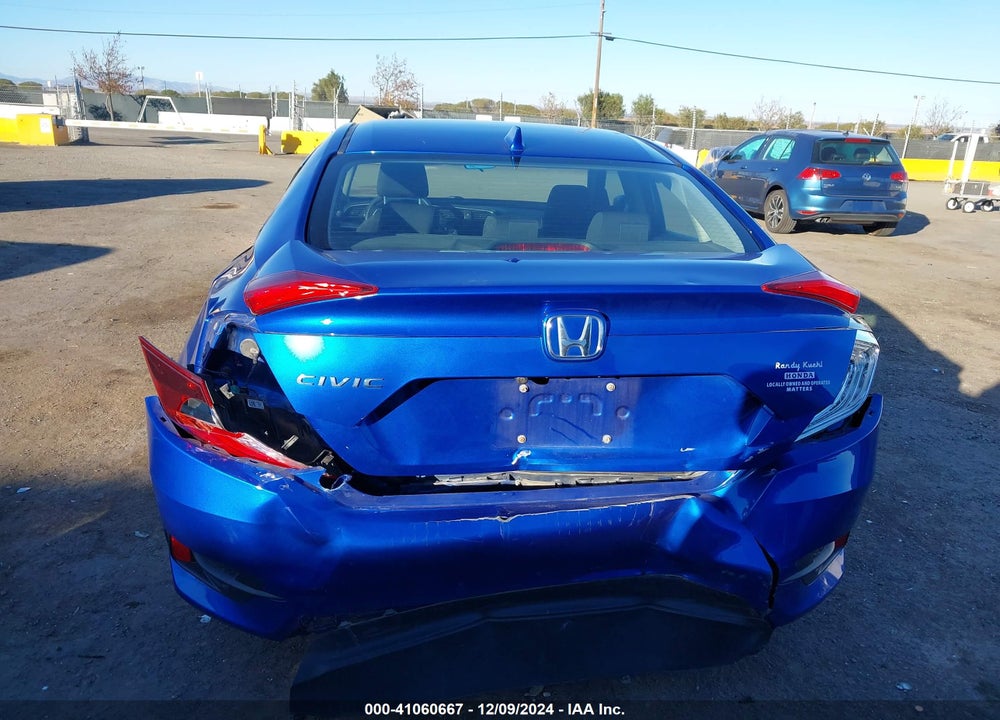 2018 HONDA CIVIC EX VIN: 19XFC2F7XJE039060