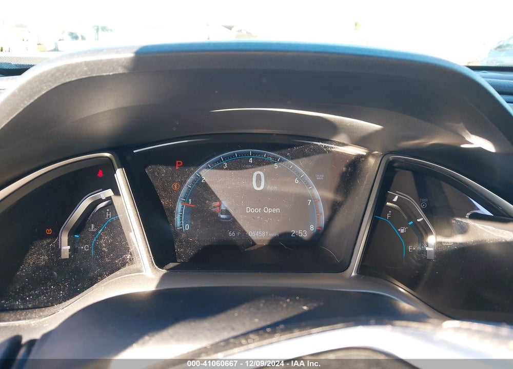 2018 HONDA CIVIC EX VIN: 19XFC2F7XJE039060