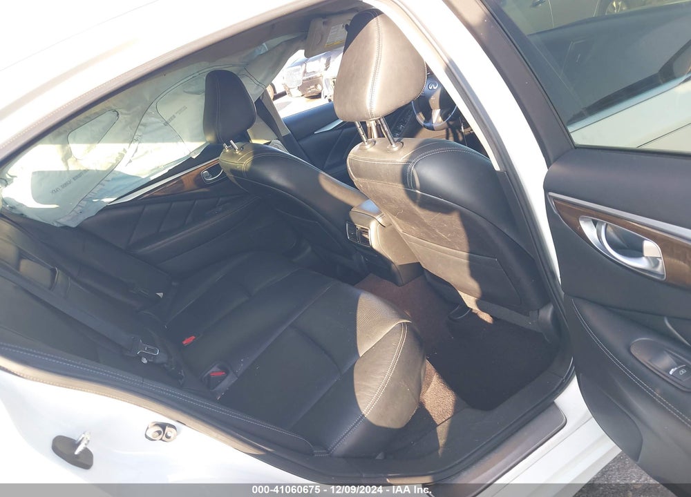 2015 INFINITI Q50 PREMIUM VIN: JN1BV7AP0FM353731