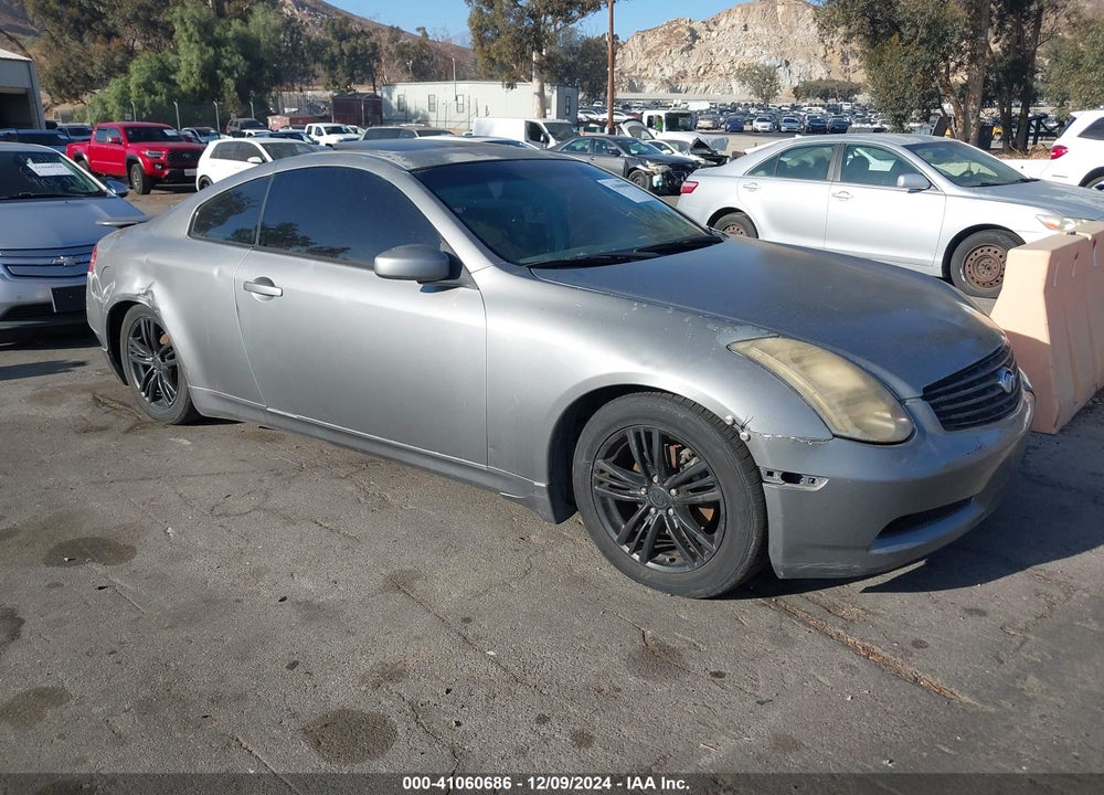 2003 INFINITI G35 BASE W/LEATHER VIN: JNKCV54E53M218187