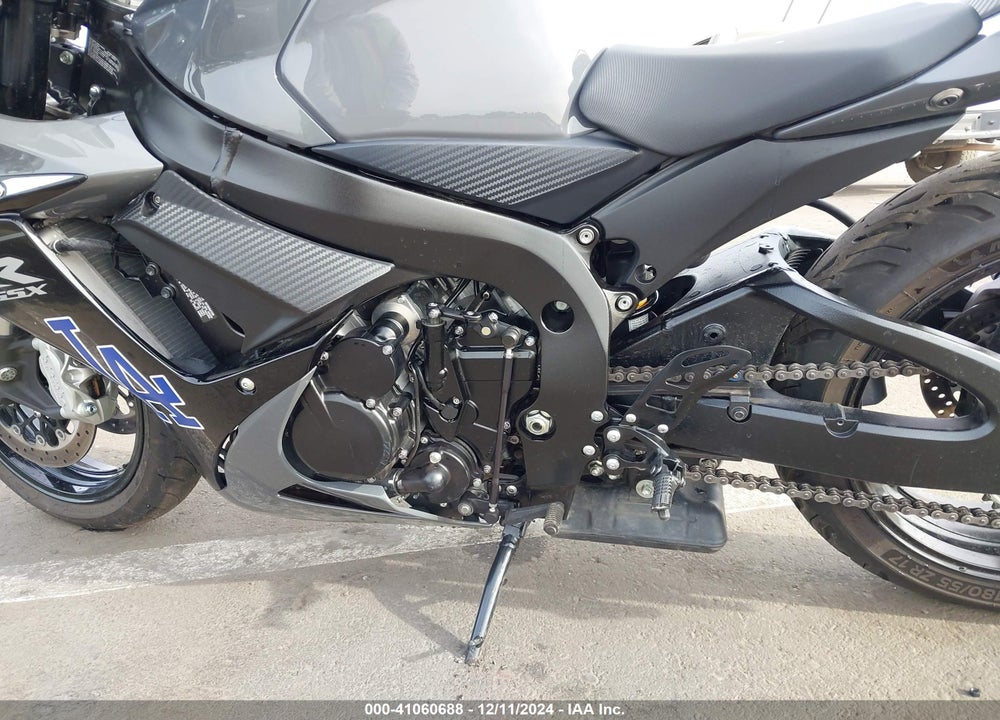 2025 SUZUKI GSX-R600 VIN: JS1GN7FA9S7100093