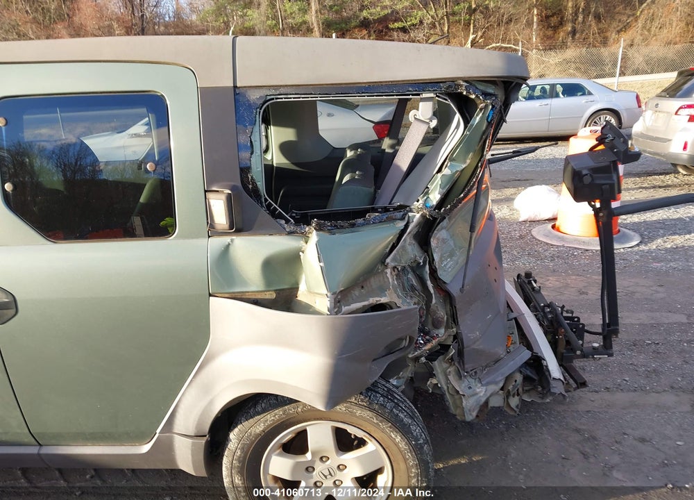2003 HONDA ELEMENT EX VIN: 5J6YH28503L048358