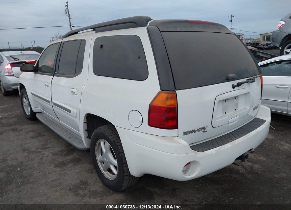 2003 GMC ENVOY XL SLT VIN: 1GKES16S136142250
