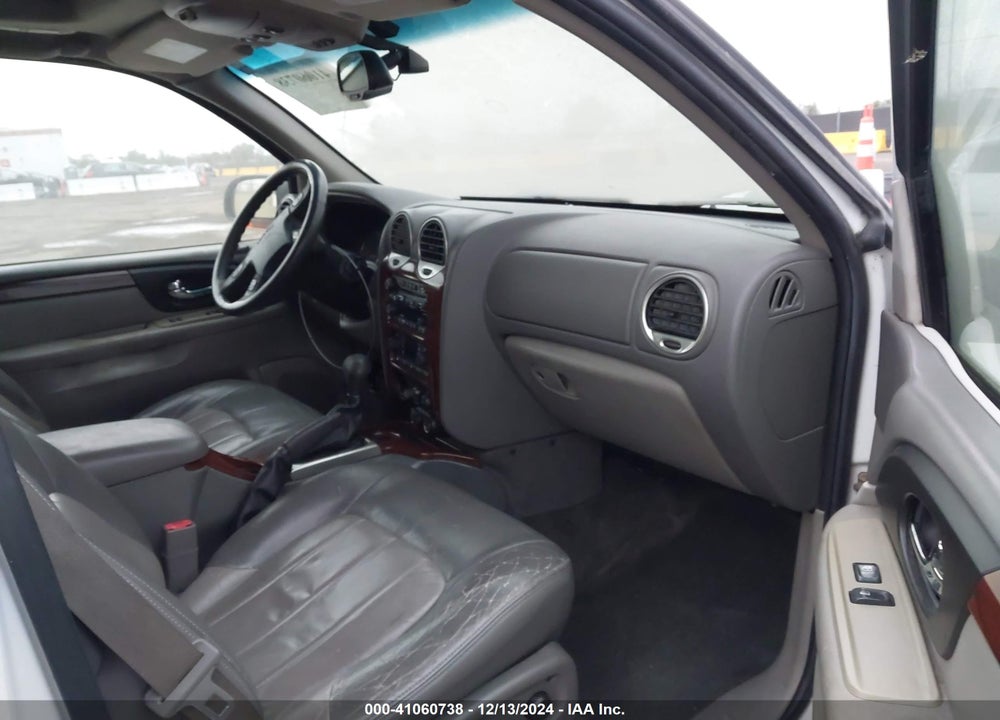 2003 GMC ENVOY XL SLT VIN: 1GKES16S136142250