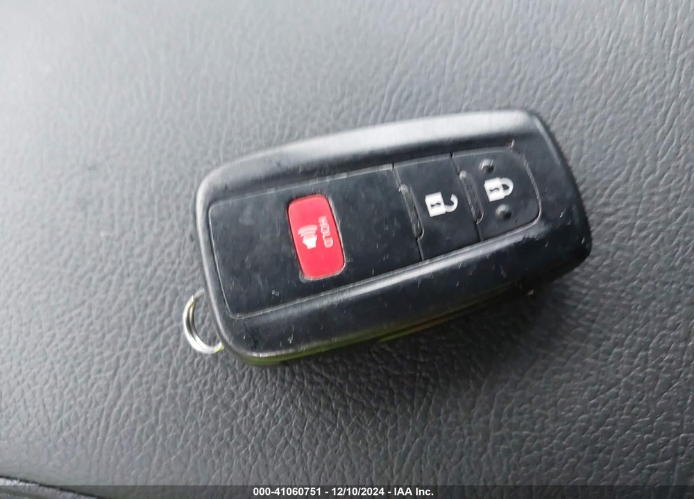 2016 TOYOTA PRIUS THREE VIN: JTDKARFUXG3017224