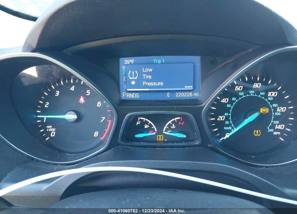 2014 FORD ESCAPE VIN: 1FMCU0F76EUA66215