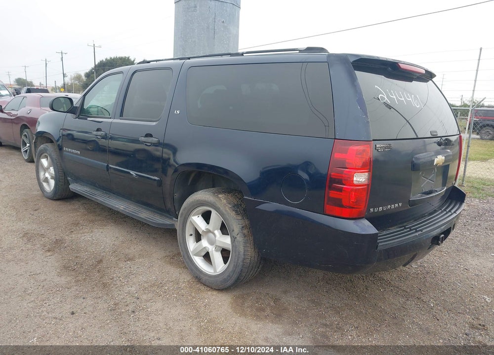 2007 CHEVROLET SUBURBAN 1500 LS VIN: 3GNFC160X7G244461