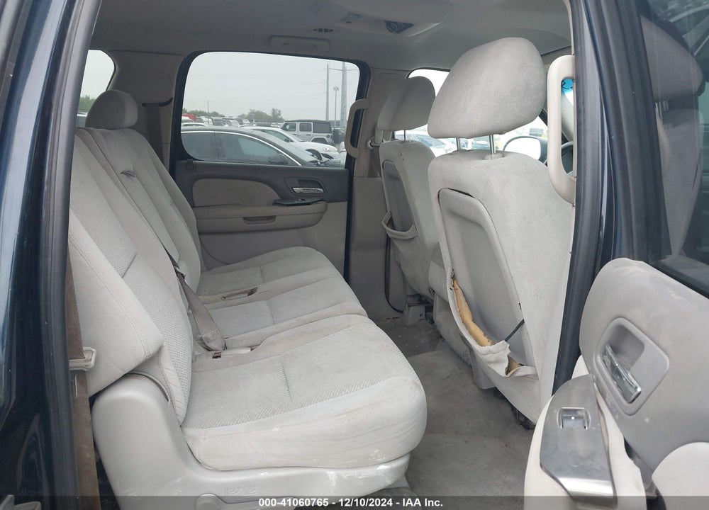 2007 CHEVROLET SUBURBAN 1500 LS VIN: 3GNFC160X7G244461