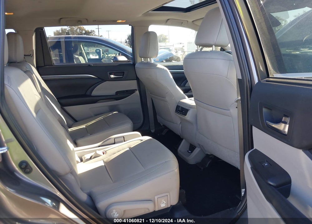 2019 TOYOTA HIGHLANDER LIMITED VIN: 5TDDZRFH3KS970983