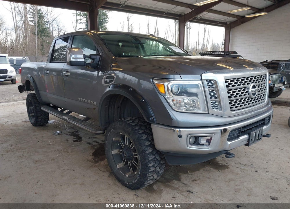2018 NISSAN TITAN XD SL GAS VIN: 1N6AA1F43JN516288