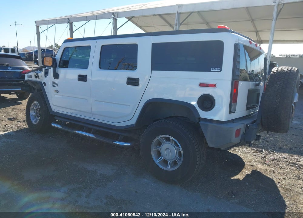 2006 HUMMER H2 SUV VIN: 5GRGN23UX6H122223