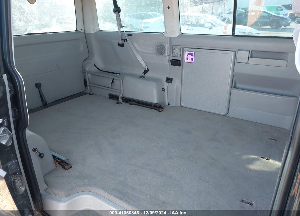 2003 VOLKSWAGEN EUROVAN MV VIN: WV2MB47043H038315