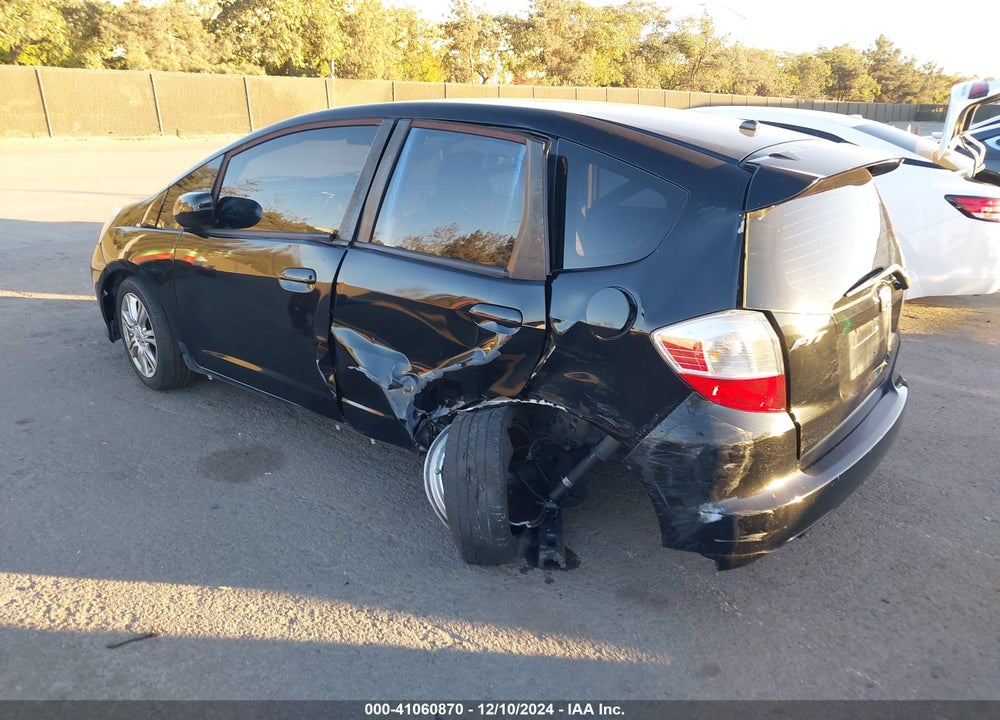 2009 HONDA FIT SPORT VIN: JHMGE884X9S027891