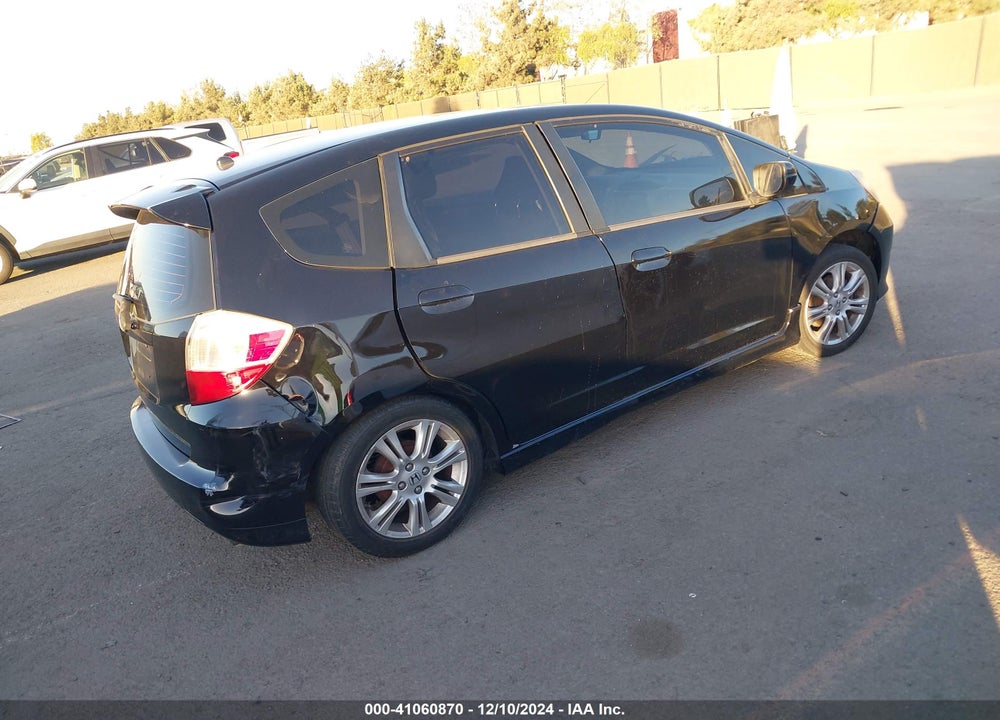 2009 HONDA FIT SPORT VIN: JHMGE884X9S027891