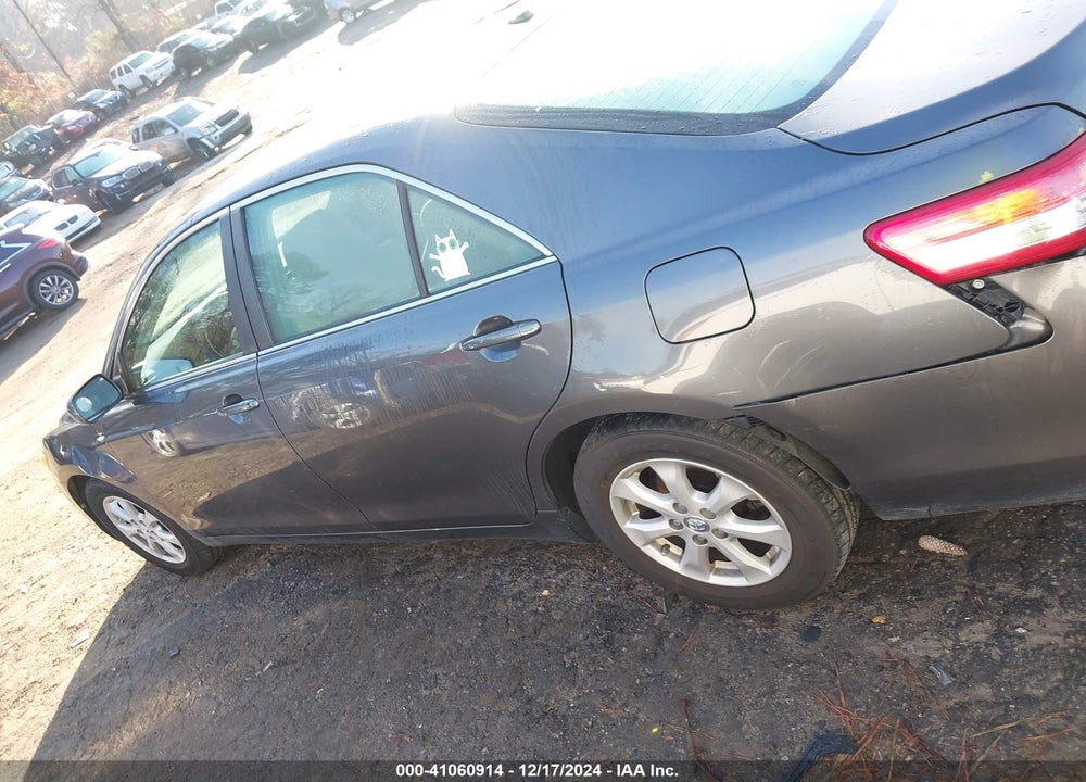 2011 TOYOTA CAMRY LE VIN: 4T1BF3EK3BU730009