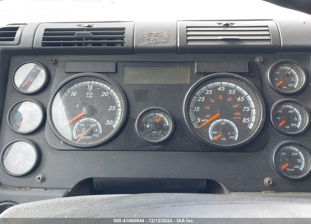 2017 FREIGHTLINER CASCADIA 125 VIN: 3AKJGLDR5HSHU4133