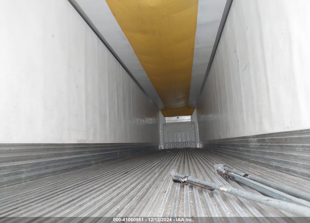 2017 UTILITY TRAILER MFG --- VIN: 1UYVS2530H2030423