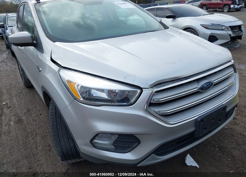 2018 FORD ESCAPE SE VIN: 1FMCU9G94JUC13677