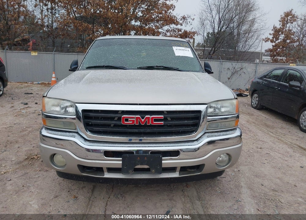 2005 GMC SIERRA 1500 SLE VIN: 2GTEK13T451203142