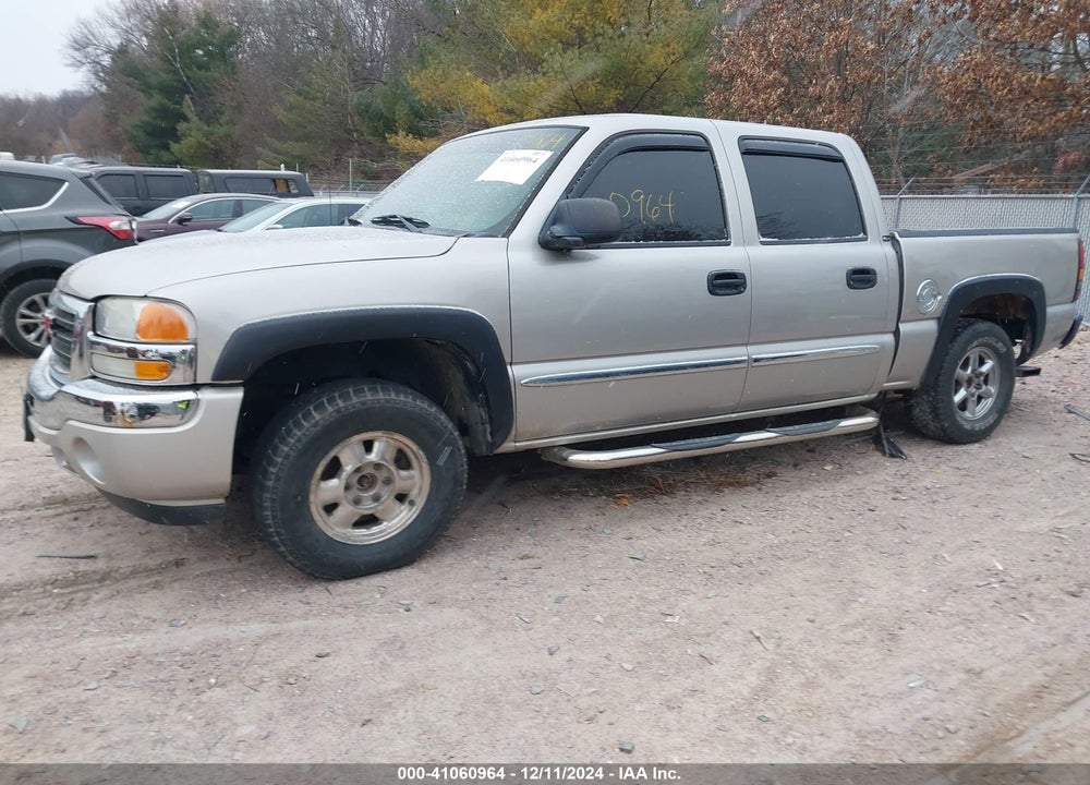 2005 GMC SIERRA 1500 SLE VIN: 2GTEK13T451203142
