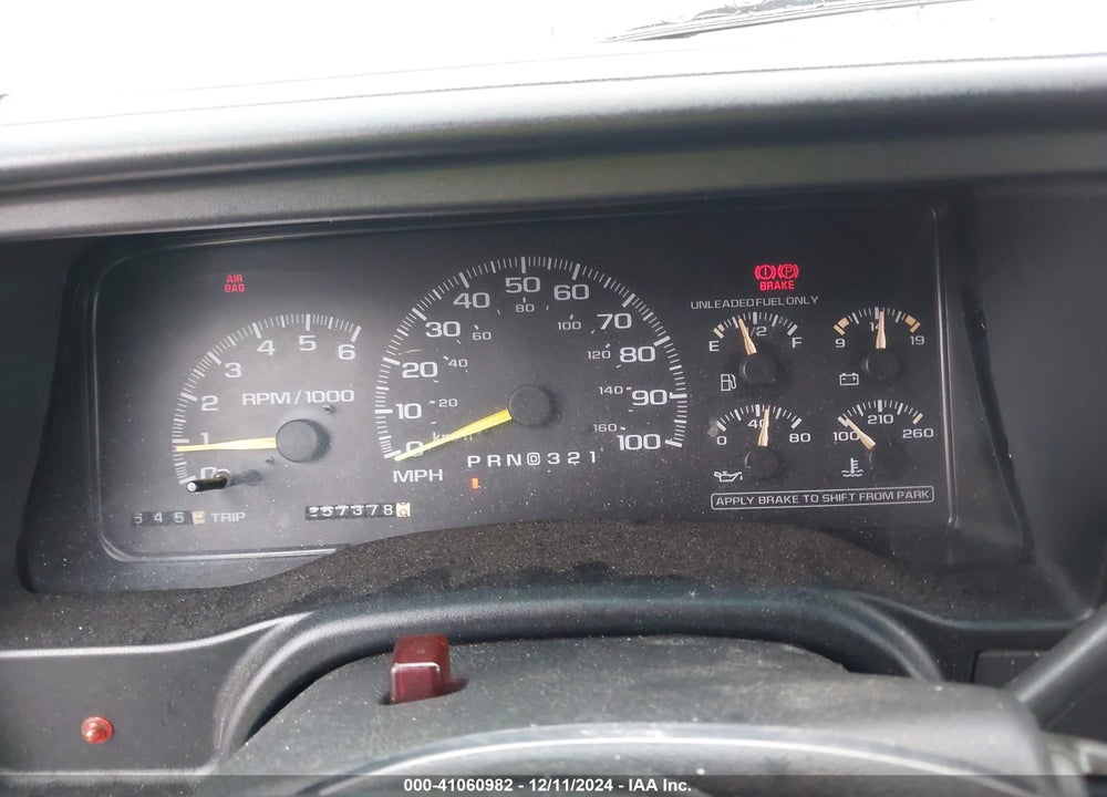 1997 GMC YUKON SLE VIN: 1GKEK13R7VJ731191