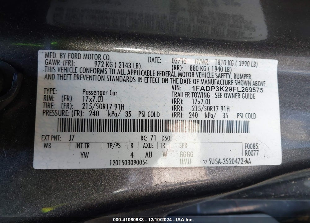2015 FORD FOCUS SE VIN: 1FADP3K29FL269575