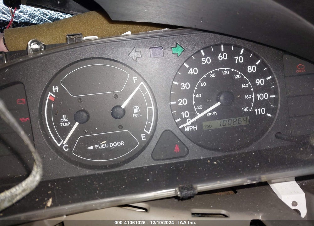 1999 TOYOTA COROLLA CE VIN: 2T1BR12E1XC112206