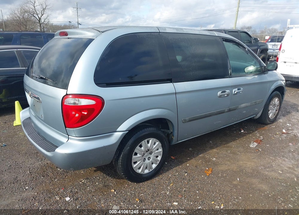 2006 CHRYSLER TOWN & COUNTRY VIN: 1A4GP45RX6B693112