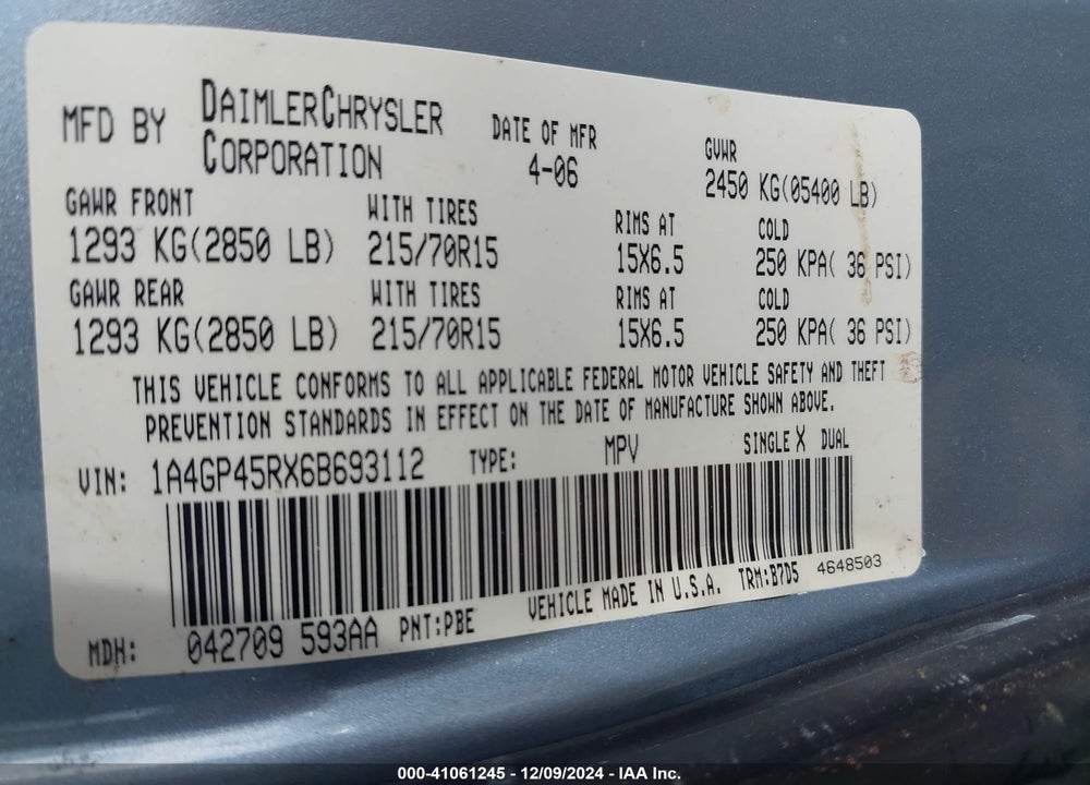 2006 CHRYSLER TOWN & COUNTRY VIN: 1A4GP45RX6B693112