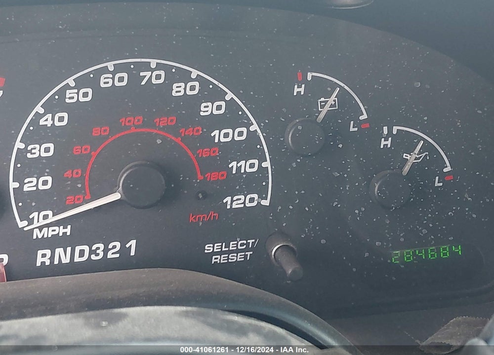 2002 FORD EXPLORER XLS VIN: 1FMZU62K02ZC77870