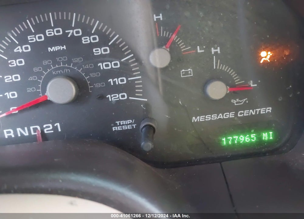 2004 FORD EXPEDITION EDDIE BAUER VIN: 1FMRU17W44LB05443