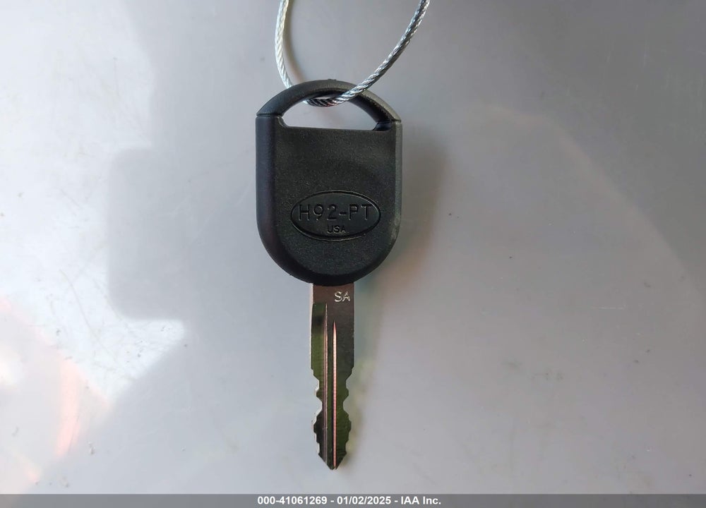2013 FORD MUSTANG V6 VIN: 1ZVBP8AM5D5232037