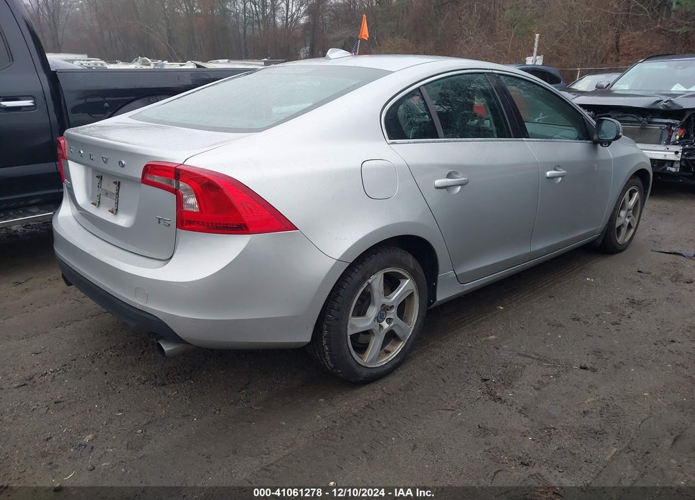 2012 VOLVO S60 T5 VIN: YV1622FS7C2112824