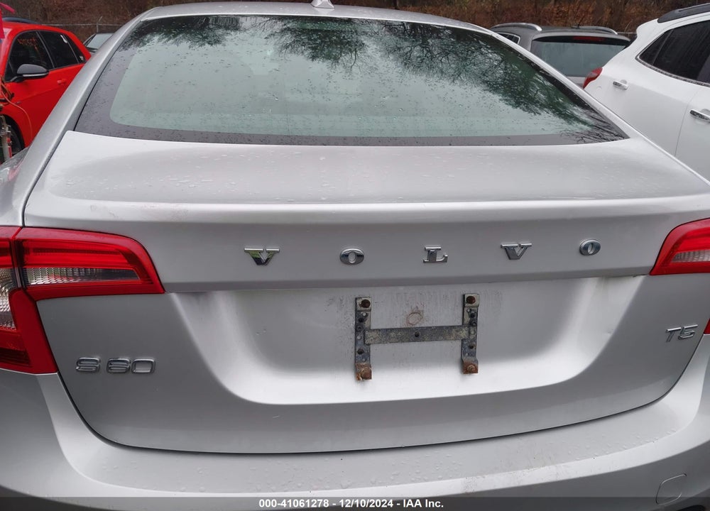 2012 VOLVO S60 T5 VIN: YV1622FS7C2112824