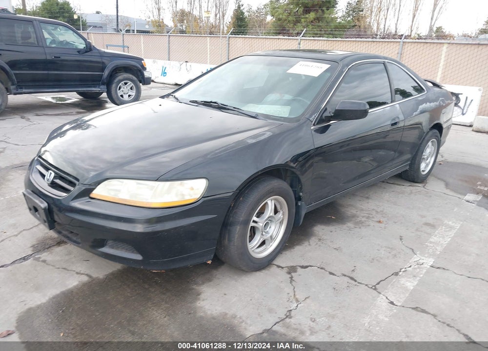 2001 HONDA ACCORD 3.0 EX VIN: 1HGCG22531A005011