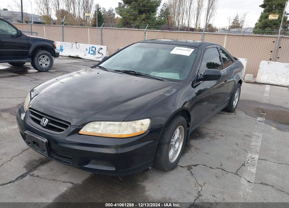 2001 HONDA ACCORD 3.0 EX VIN: 1HGCG22531A005011