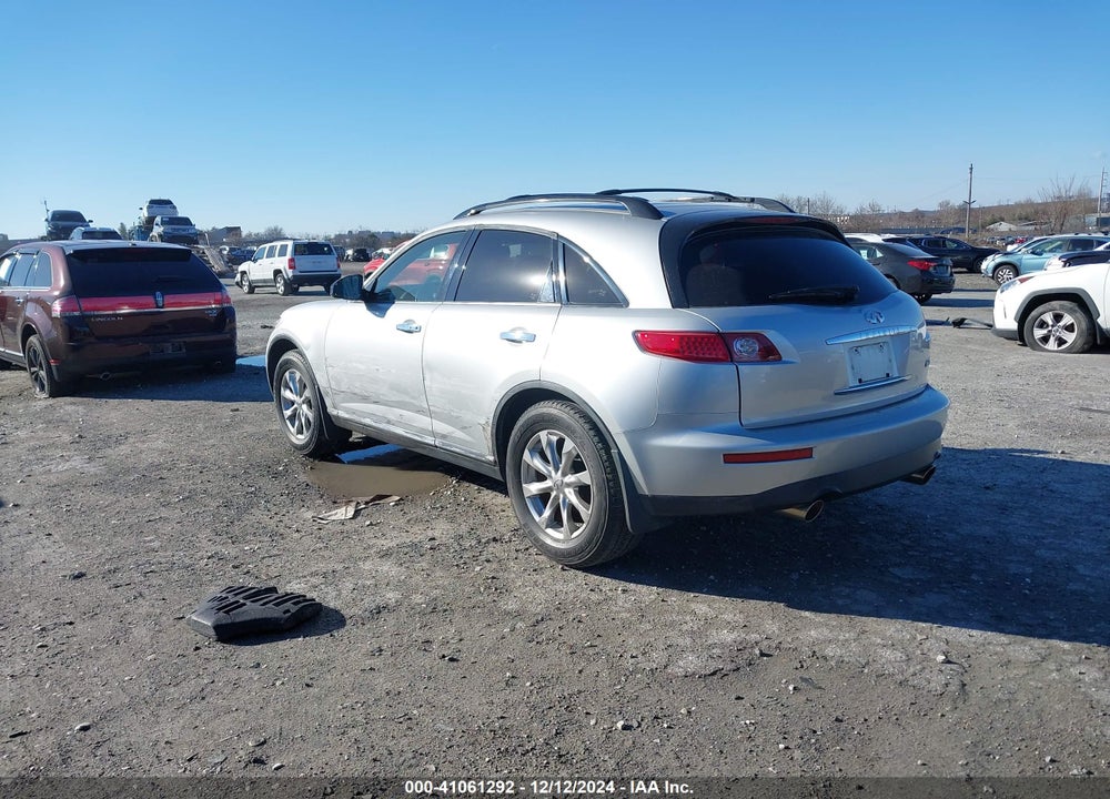 2007 INFINITI FX35 VIN: JNRAS08WX7X201624