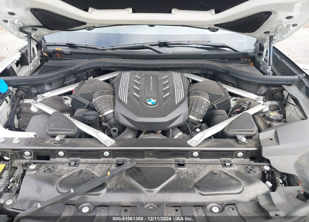 2022 BMW X7 M50I VIN: 5UXCX6C01N9K19610