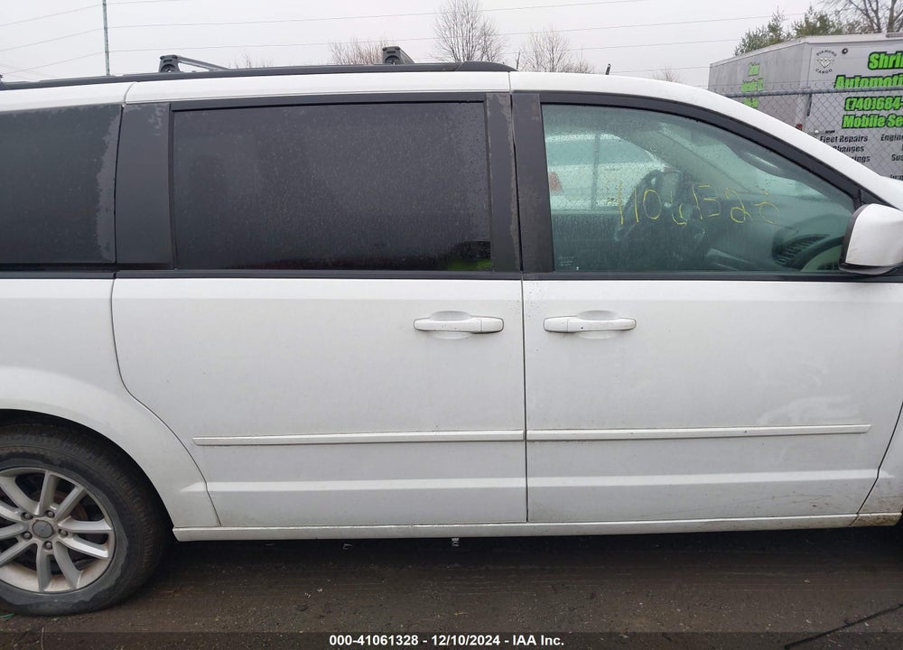 2014 DODGE GRAND CARAVAN SXT VIN: 2C4RDGCG4ER390692