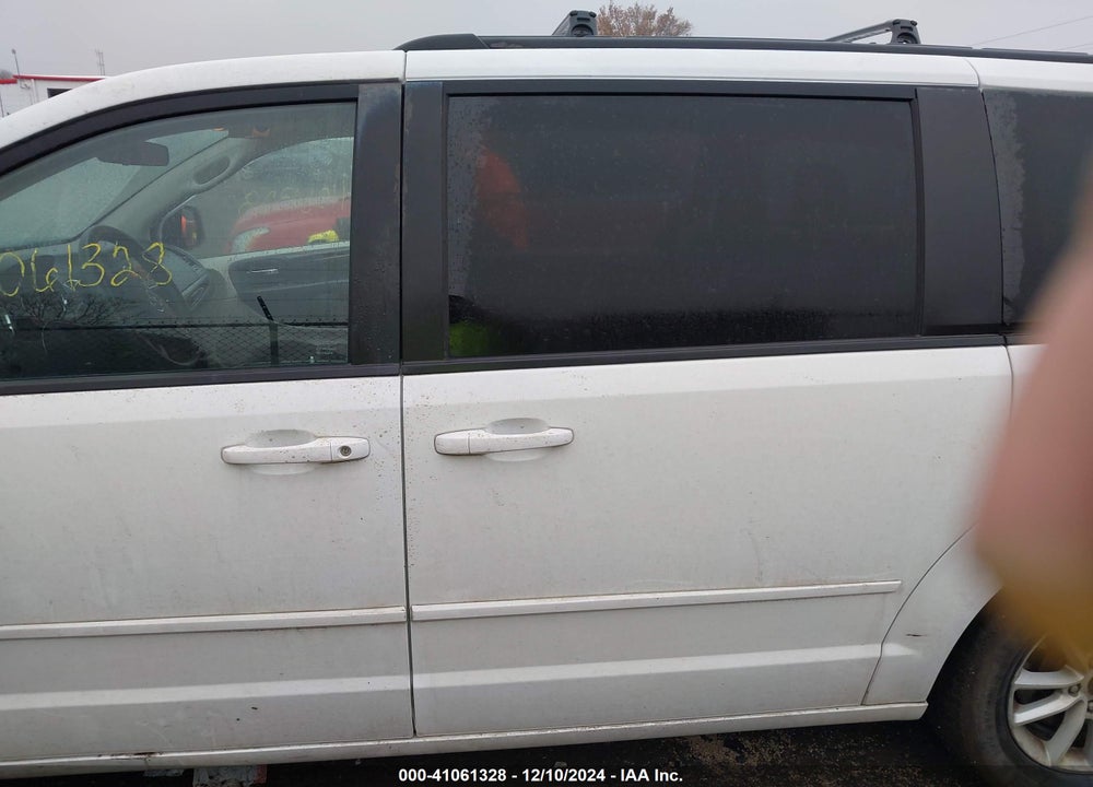 2014 DODGE GRAND CARAVAN SXT VIN: 2C4RDGCG4ER390692