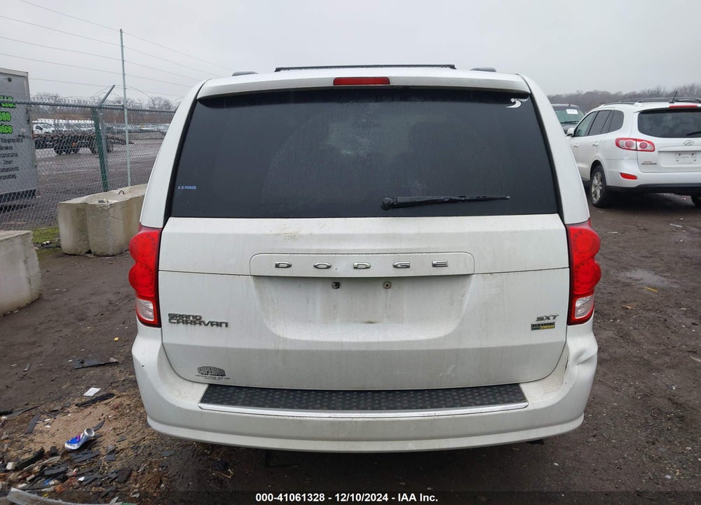 2014 DODGE GRAND CARAVAN SXT VIN: 2C4RDGCG4ER390692