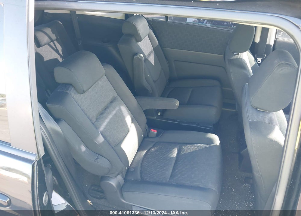 2010 MAZDA 5 SPORT VIN: JM1CR2W33A0363877