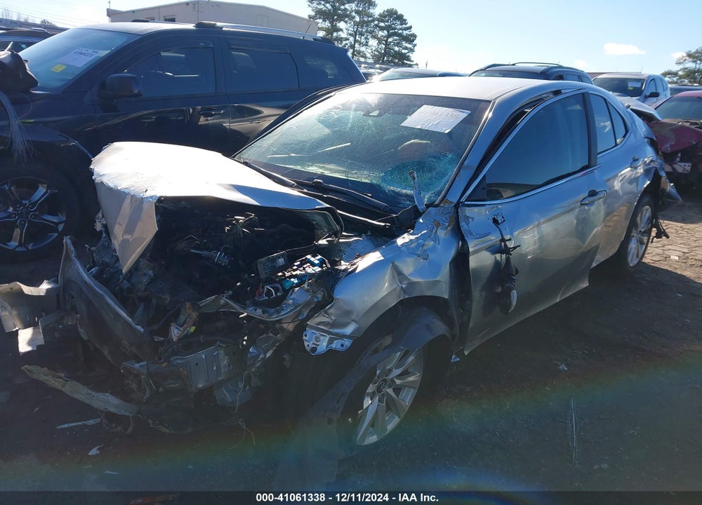 2018 TOYOTA CAMRY LE VIN: 4T1B11HK6JU650331